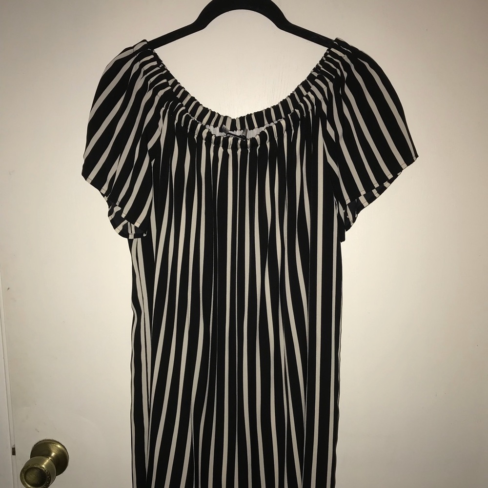 Off the shoulder Dress